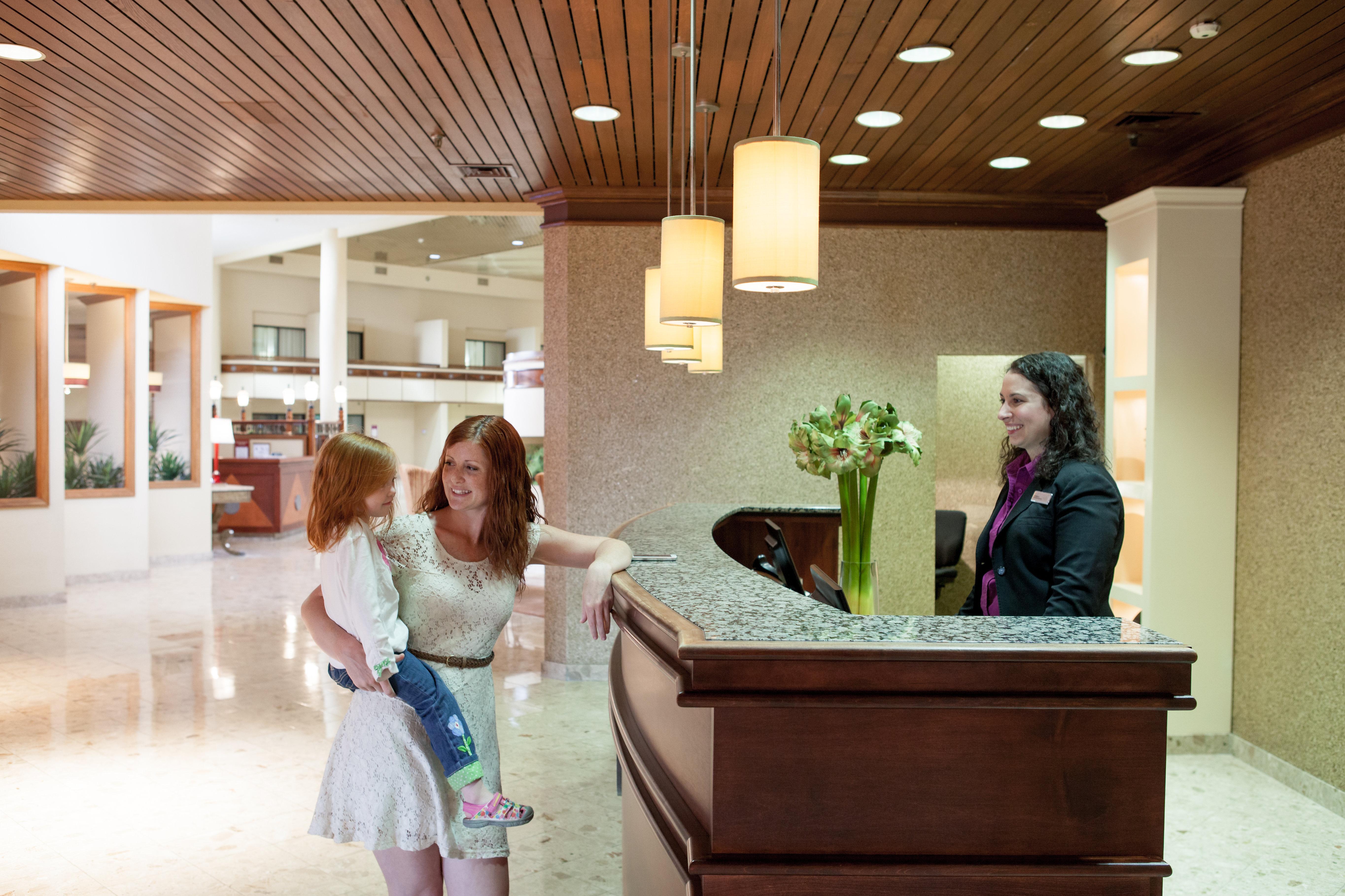 Crowne Plaza Hotel Hickory By Ihg Exterior foto